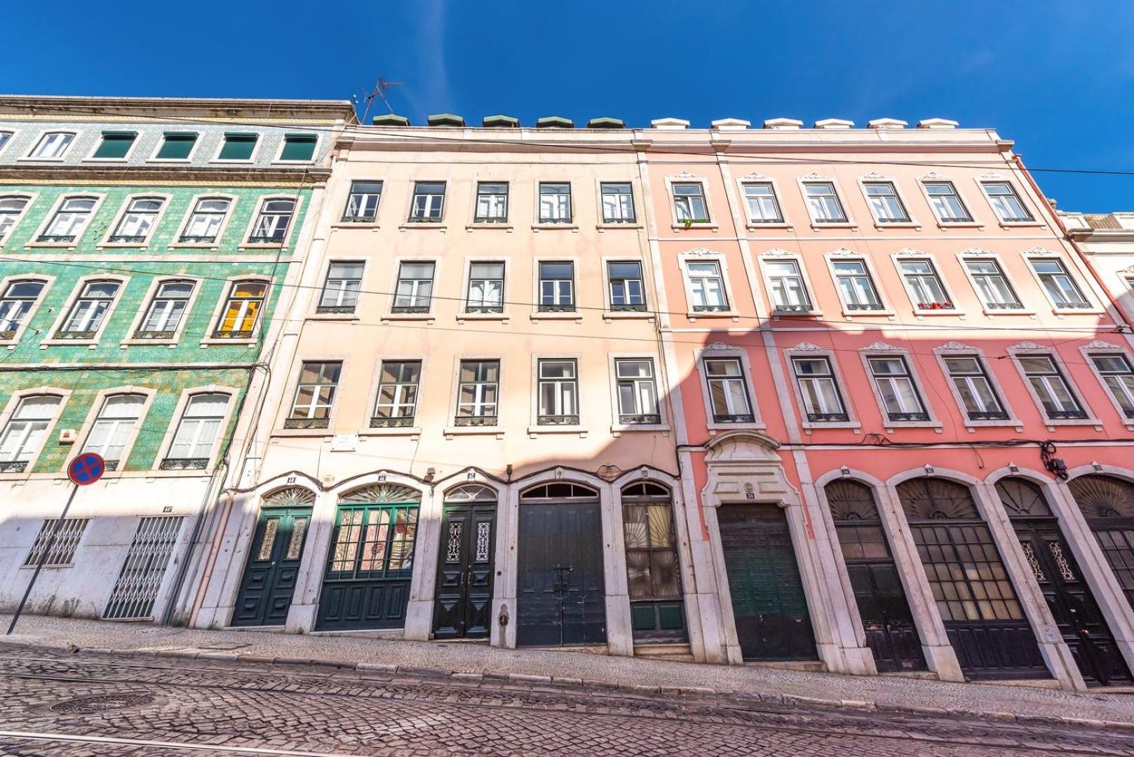 Апартаменты Guestready - Porta De Alfama, For Up To 6 Guests! Лиссабон Экстерьер фото