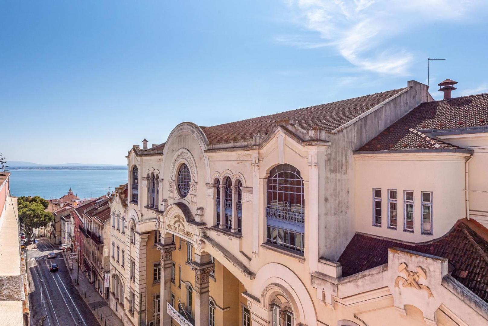 Апартаменты Guestready - Porta De Alfama, For Up To 6 Guests! Лиссабон Экстерьер фото